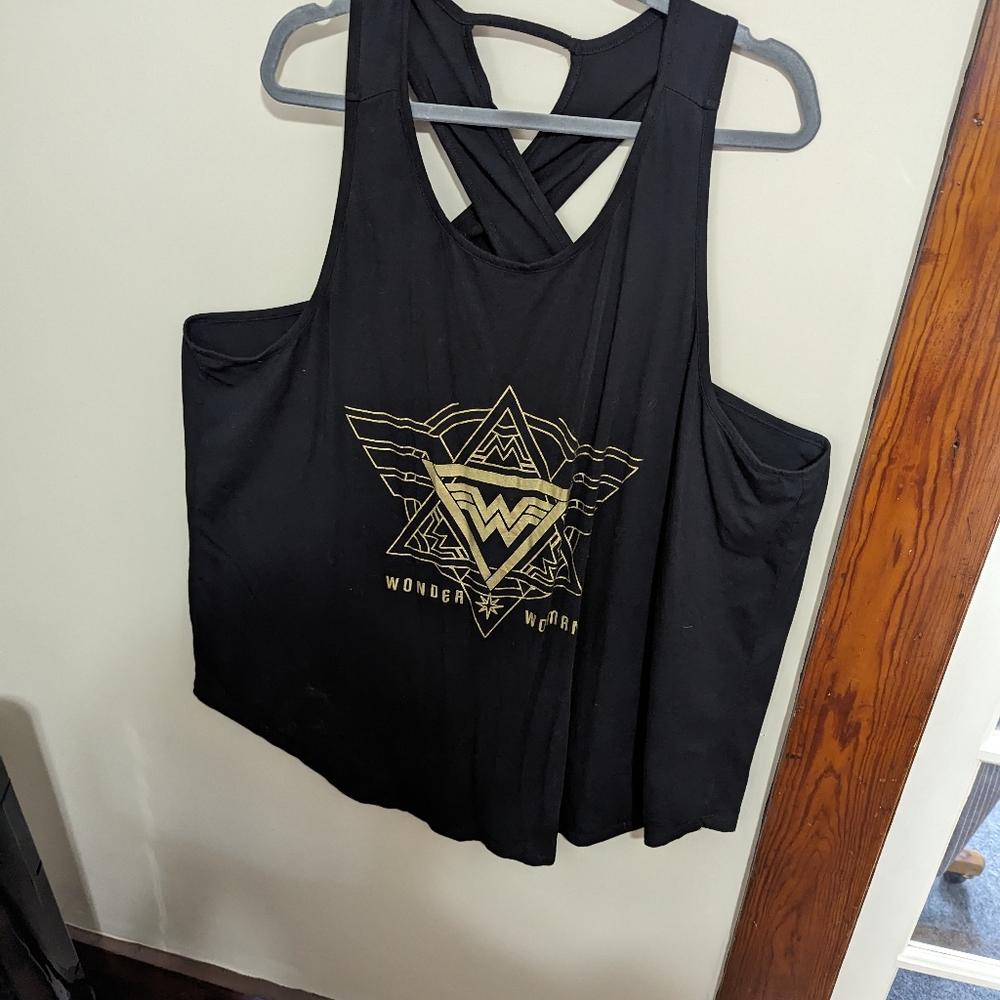 Wonder Woman 84 shirt